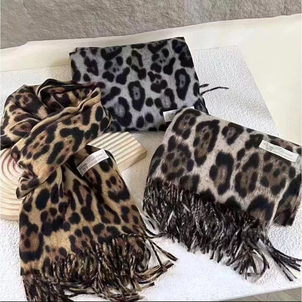 Woven Scarf Blanket - 190*70 センチメートルデザインヒョウスカーフ冬暖かいパシュミナショール高級カシミヤラップファッション女性ロング毛布スカーフフリンジ