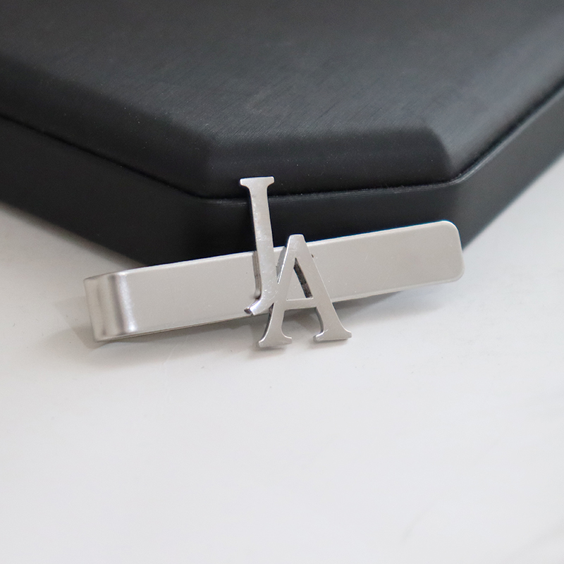 Tie Clip Silver - DIY 文字名パターン 4.8*0.8 センチメートルネクタイクリップロゴ男性用スチールシルバーカラーゴールドビジネスネクタイピンクラスプネクタイカスタマイズ