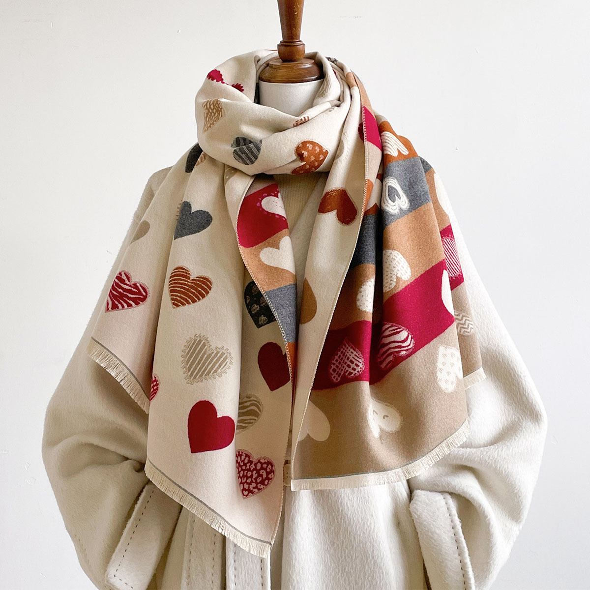 女性用イミテーションカシミヤスカーフ フリンジ付き 厚手 暖 - Pashmina Wrap Large のレビューと価格
