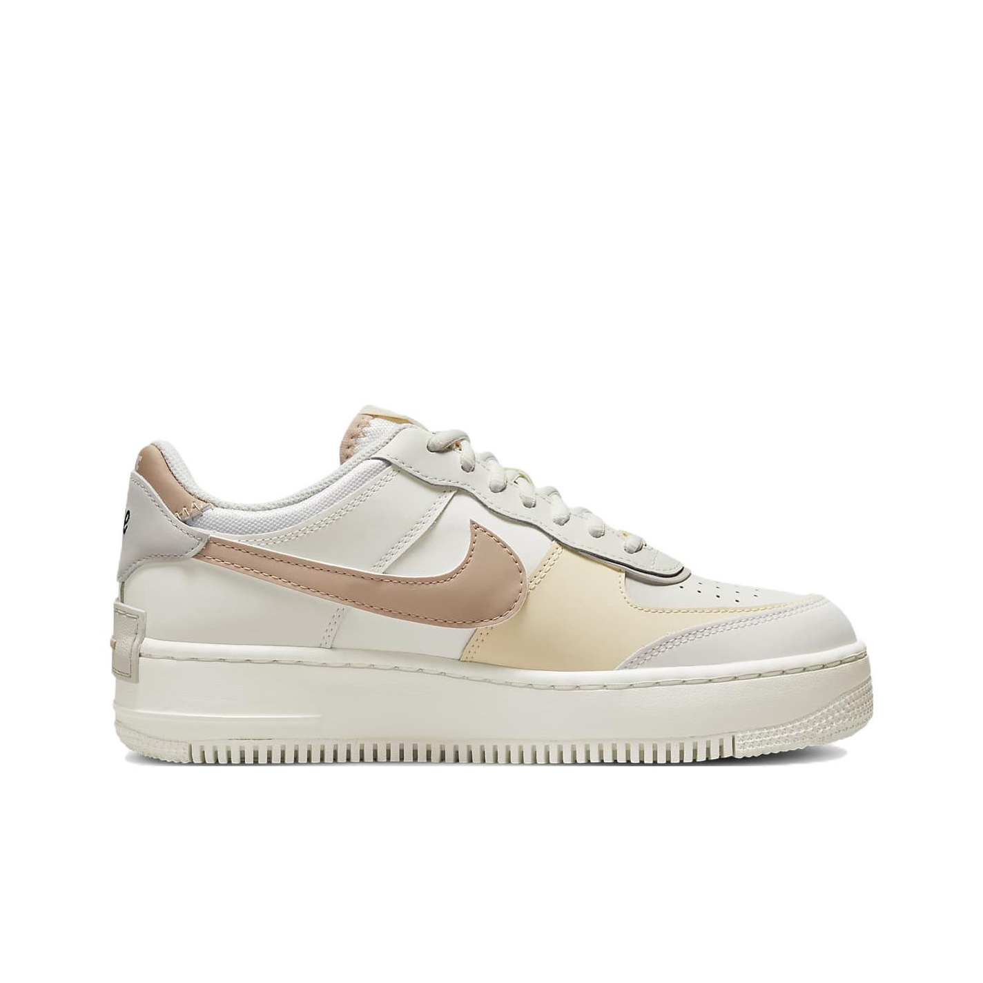 ナイキ エアフォース1 スケートボードシューズ レディース  - Nike Shoes Air Force 1 のレビューと価格